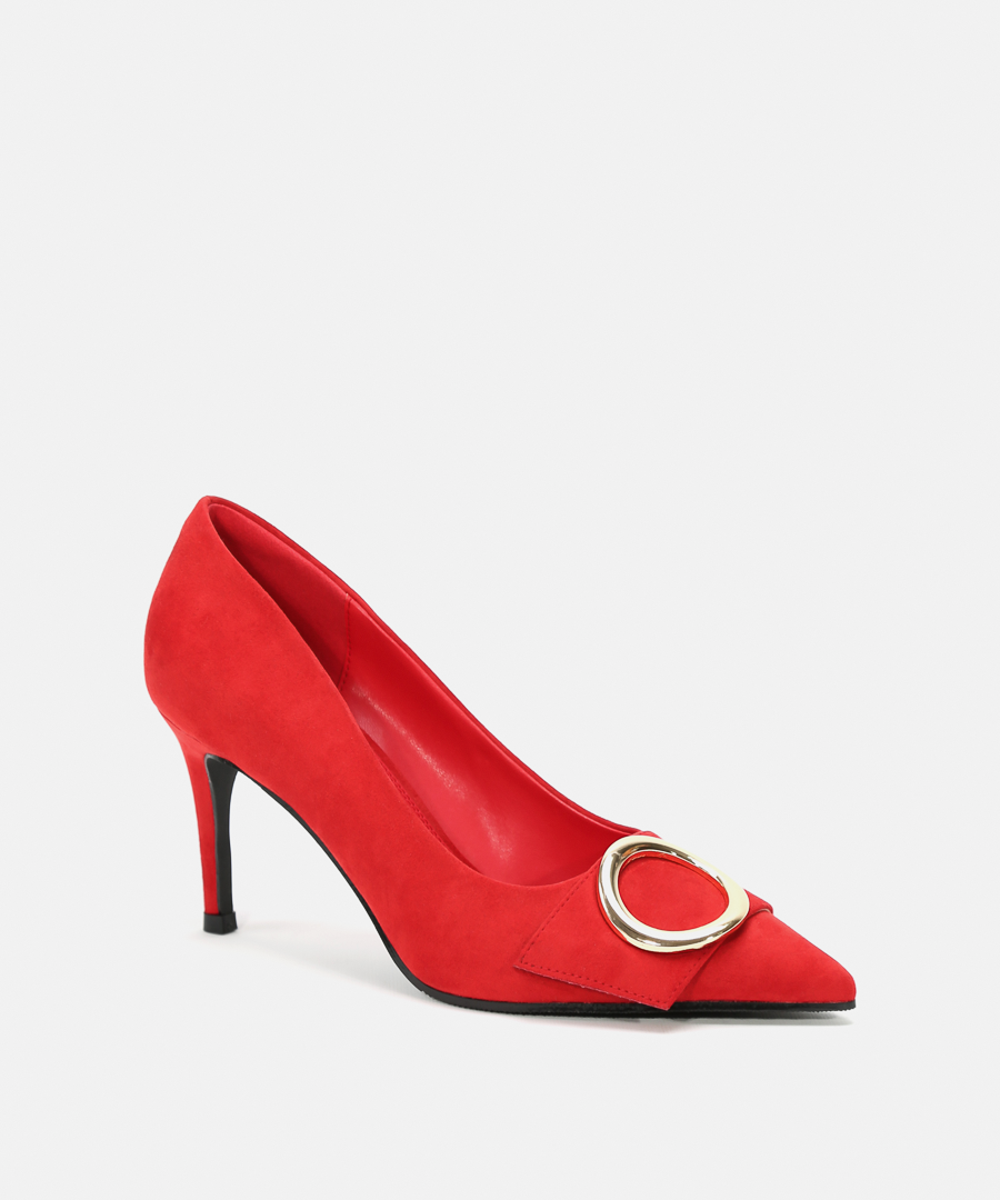 Sapatos salto adorno metálico image number null